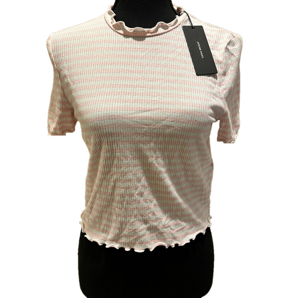 Vero Moda Tops - NWT VERO MODA PINK AND WHITE STRIPED SHORT SLEEVE RIBBED TOP